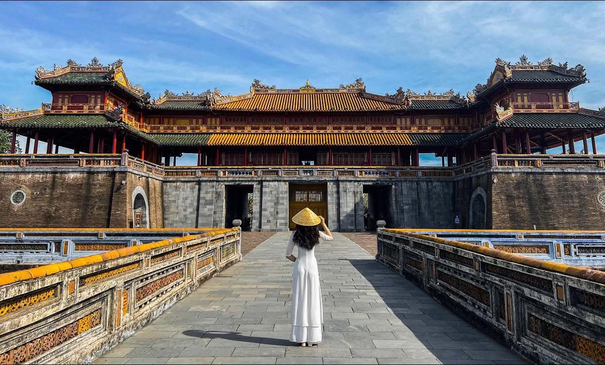 3 Weeks Vietnam Itinerary - hue citadel